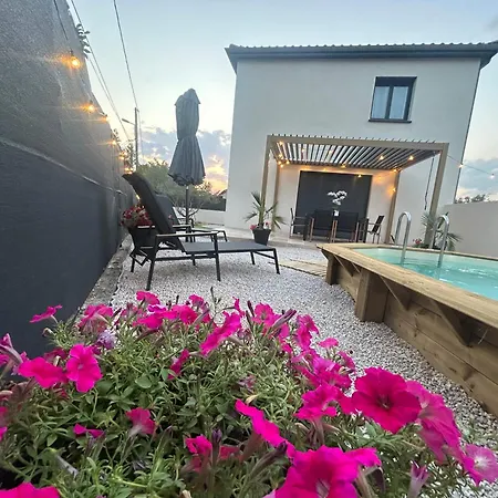 Aniane, Villa, Climatise, Piscine Six Personnes * Aniane
