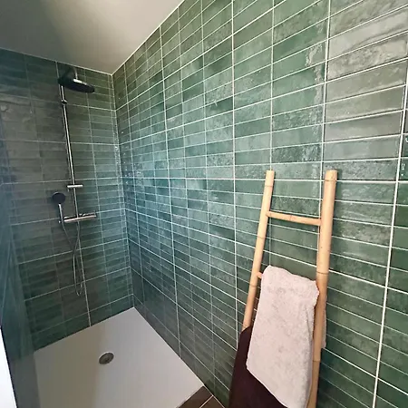 Vila Aniane, Villa, Climatise, Piscine Six Personnes