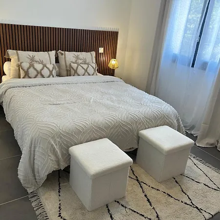 Villa Aniane, Villa, Climatisé, Piscine Six Personnes Aniane