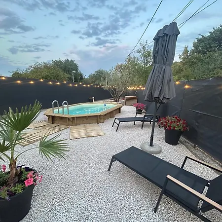 Vila Aniane, Villa, Climatise, Piscine Six Personnes